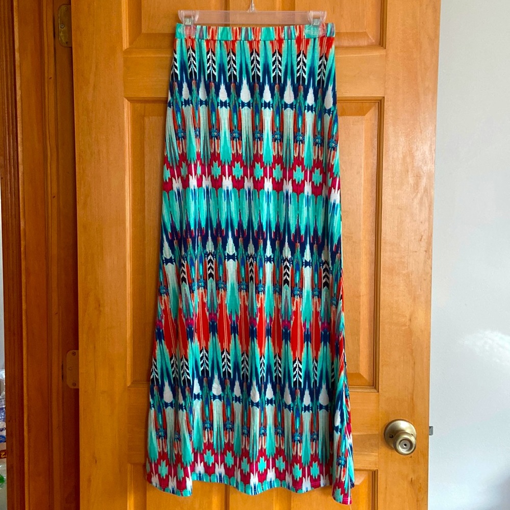 Abstract Print Maxi Skirt - Size Extra Small
